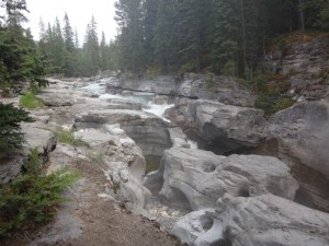 Am Maligne Canyon 